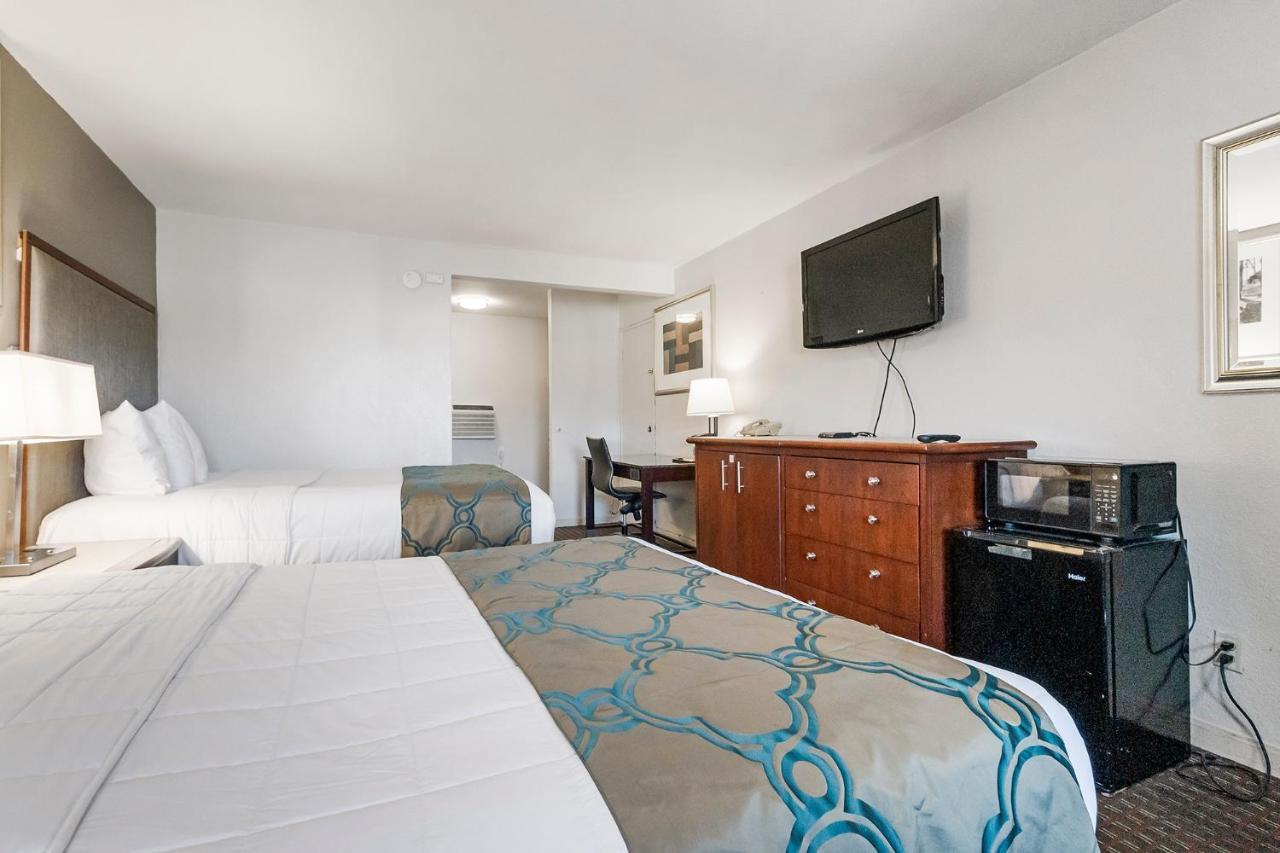Heritage Inn Express הייווארד מראה חיצוני תמונה