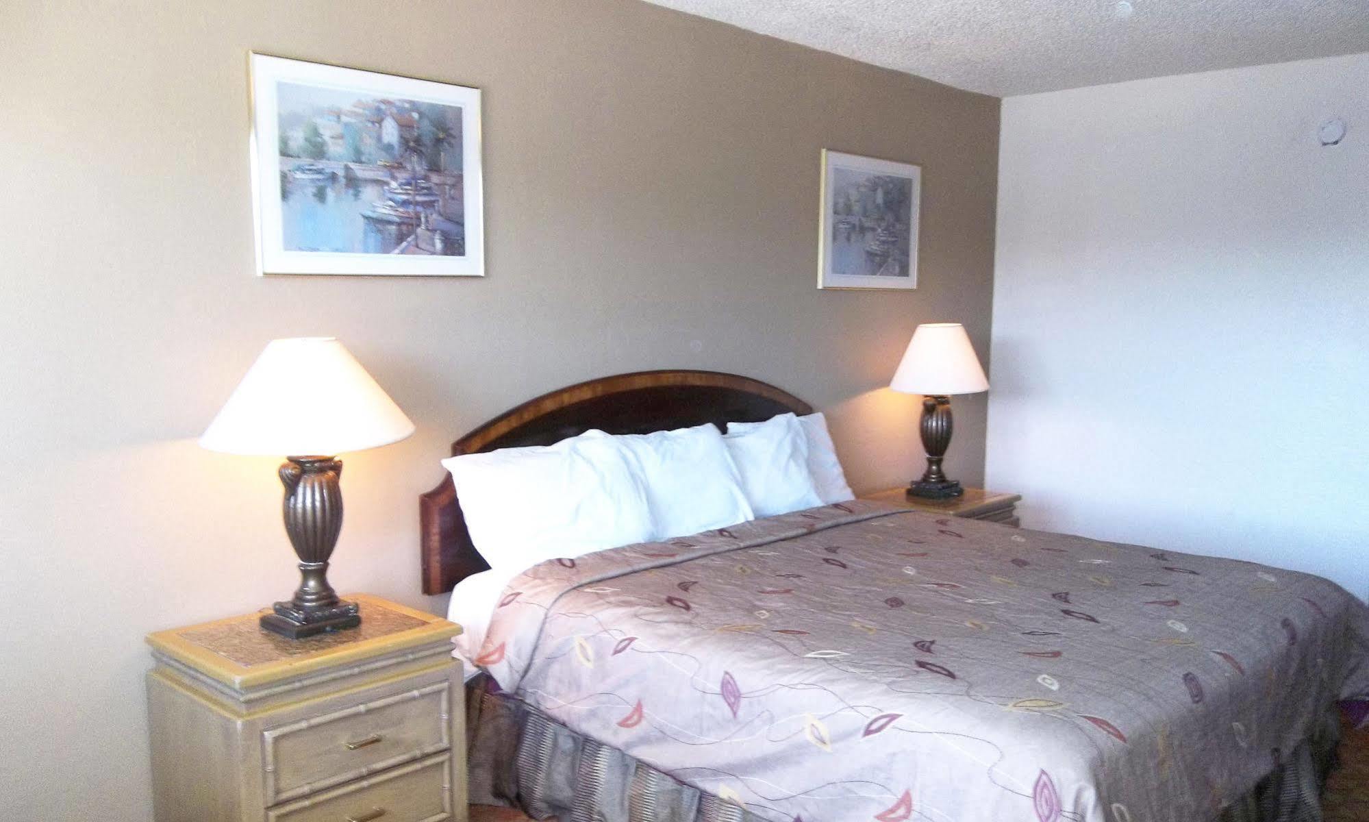 Heritage Inn Express הייווארד מראה חיצוני תמונה